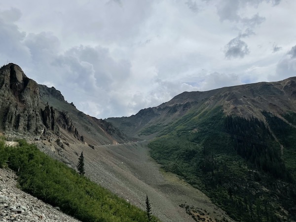 Line of Jeeps going to Ophir Pass CO.jpeg